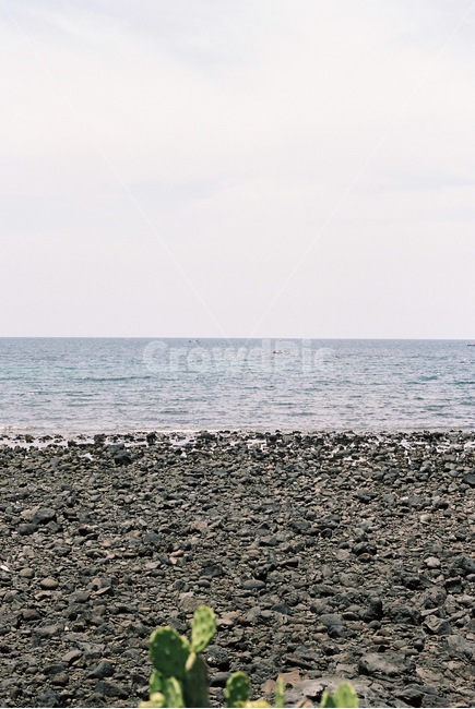 제주바다,제주해변,필름,감성,에메랄드바다,자연,풍경,nature,landscape,제주도,jeju,jeju island,ground,바닥,gravel,자갈,road,도로,dirt road,흙길