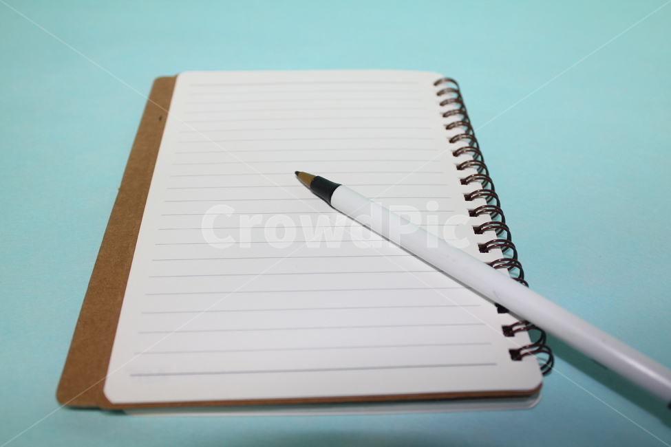 노트,공책,메모,필기,기록,필기도구,수첩,학용품,문구류,사무용품,school supplies,stationery,office supplies