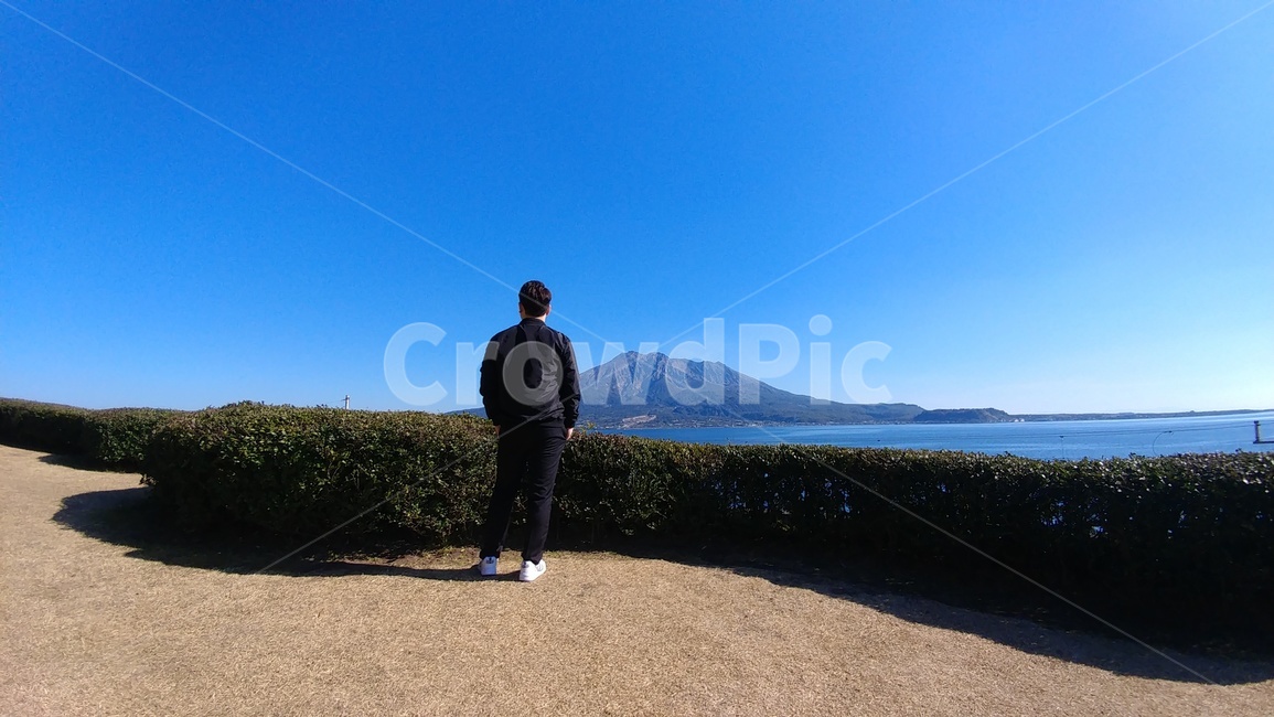 가고시마,일본,센간엔,사쿠라지마,풍경,인생샷,사람,인물,인간,human,person,여행,휴가,traveling,vacation,trip,고독함,외로움,쓸쓸함,우울함,슬픔,lonely,solitary