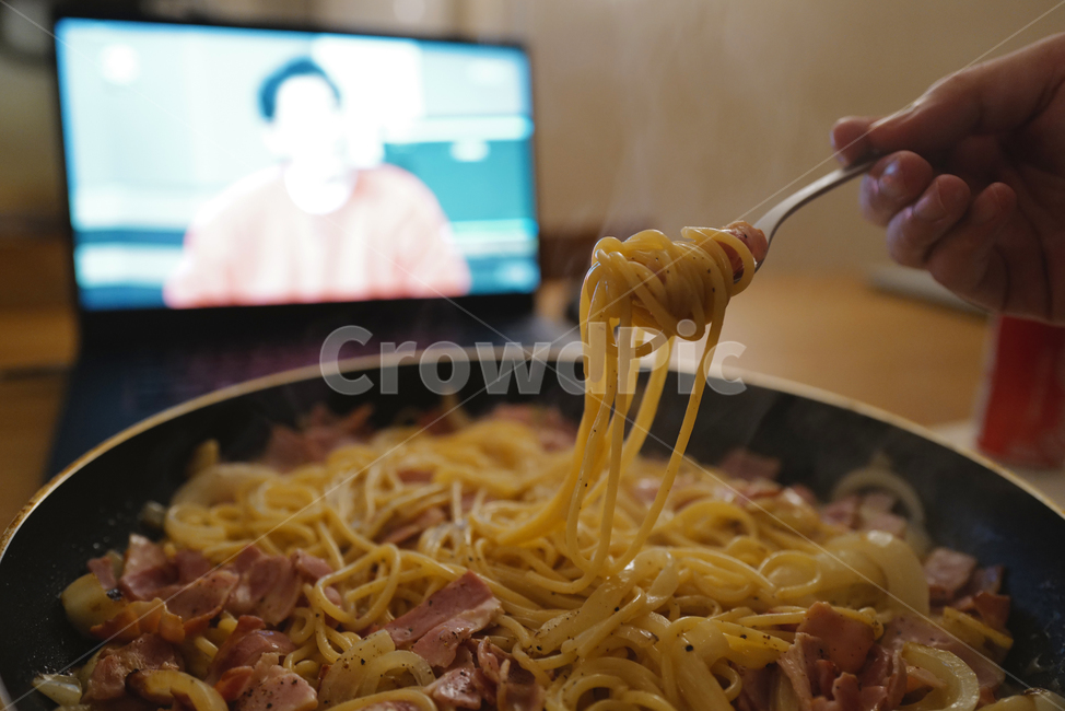 파스타,손,스파게티,음식,food,노트북,spaghetti,pasta