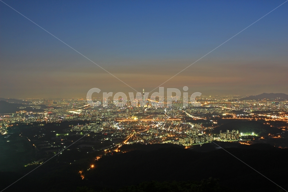 namhansanseongfortress,남한산성,namhansanseong,mountainfortress,남한산성야경,야경,밤,풍경,nightscape,night,landscape,도시,city,한국도시풍경,한국도시경관,korea cityscape,경치,nature,자연,outdoors,옥외,scenery,aerial view,조감도