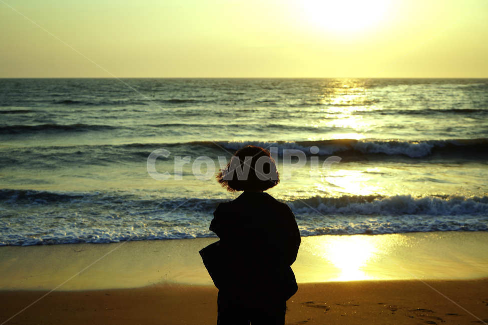 인천,을왕리,바다,노을,일몰,여자,해변,바다,beach,sea,사람,인물,인간,human,person,여성,여자,woman,female,lady,여행,휴가,traveling,vacation,trip,감성,sensible,feeling,고독함,외로움,쓸쓸함,우울함,슬픔,lonely,solitary