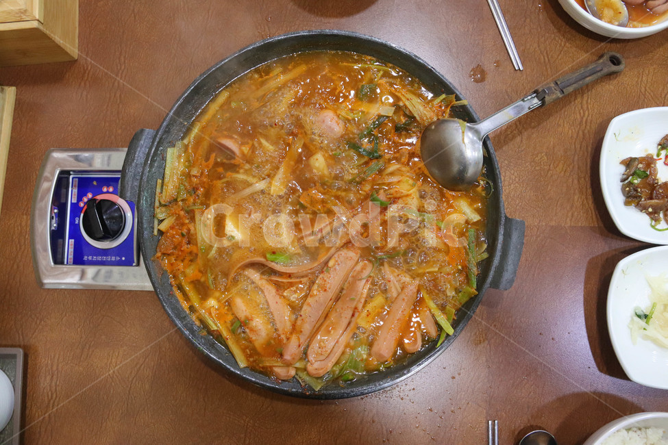 부대찌개,찌개,김치찌개,빨간음식,맛집