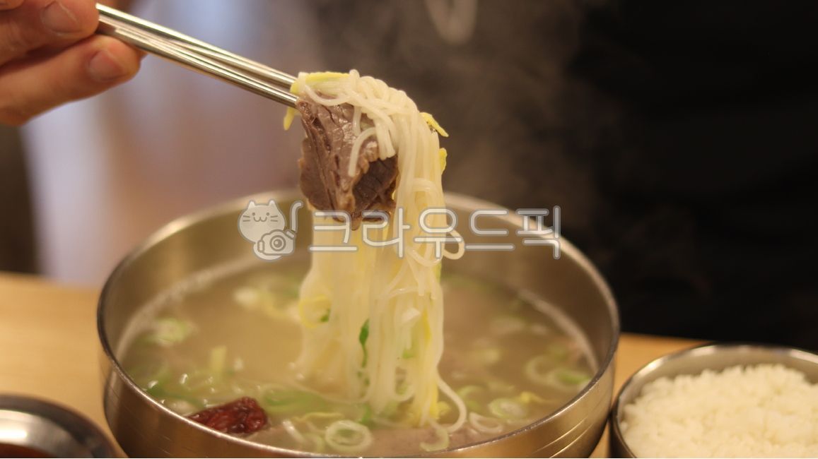 음식,먹을것,갈비탕,고기,양지머리,양지,스텐그릇,그릇,국수,음식,식재료,요리,food,cook,meal,dishes,food reserves