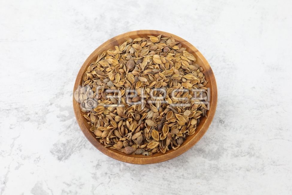 annual school,forsythia fruit,forsythia,Yeongyo fruit,Oriental medicine ingredients,medicine,herbal medicine