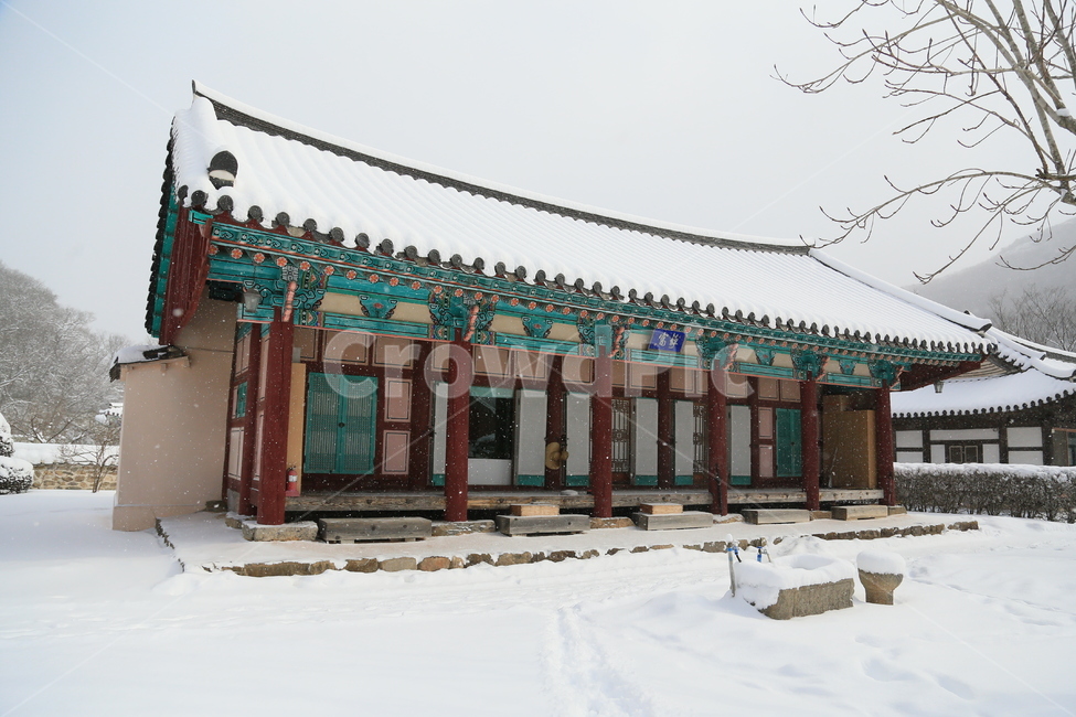 고창,선운사,선운사설경,설경,겨울,겨울,계절,winter,season,한국전통,한국문화,korean traditional,korean culture,종교,신앙,religion,belief,faith,건축물,건물외관,exterior,building,structure,architecture,construction