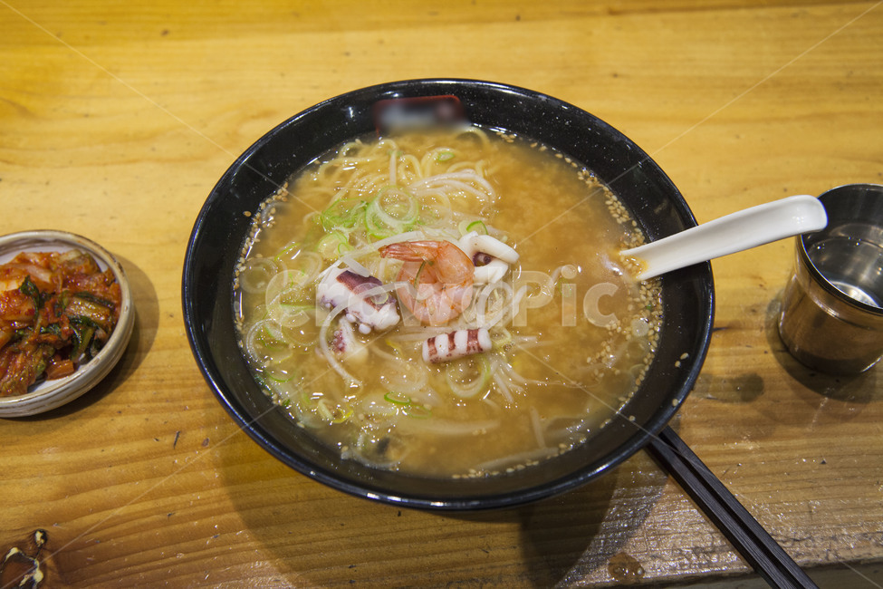 라면,라멘,일본라멘,국물,해물라면,혼밥,오징어,새우,해장,면발,대접,음식,food,ramen,미소라멘,식사,맛집,음식,식재료,요리,food,cook,meal,dishes,food reserves,면류,면요리,noodles,일식,일본음식,일본요리,Japanese food,Japanese dishes,Japanese meal,Japanese cook