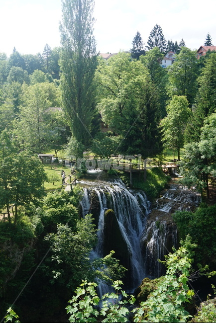 폭포,숲,푸르름,나무,한적,여유,자연,풍경,nature,landscape,outdoors,옥외,water,물,river,강,waterfall