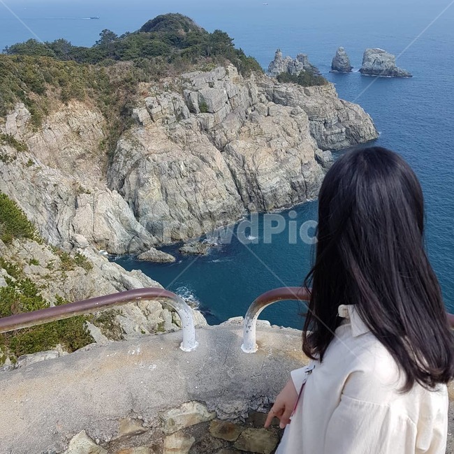 푸른바다절벽,바다풍경,봄바다,주상절리,sea,파란색