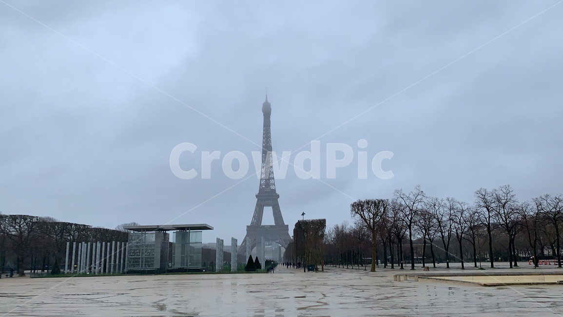 프랑스,파리,에펠탑,평화의벽,풍경,화이트에펠탑,안개,구름,배경,paris,france,eiffer,건축물,탑,건물,도시,city,시티,하늘