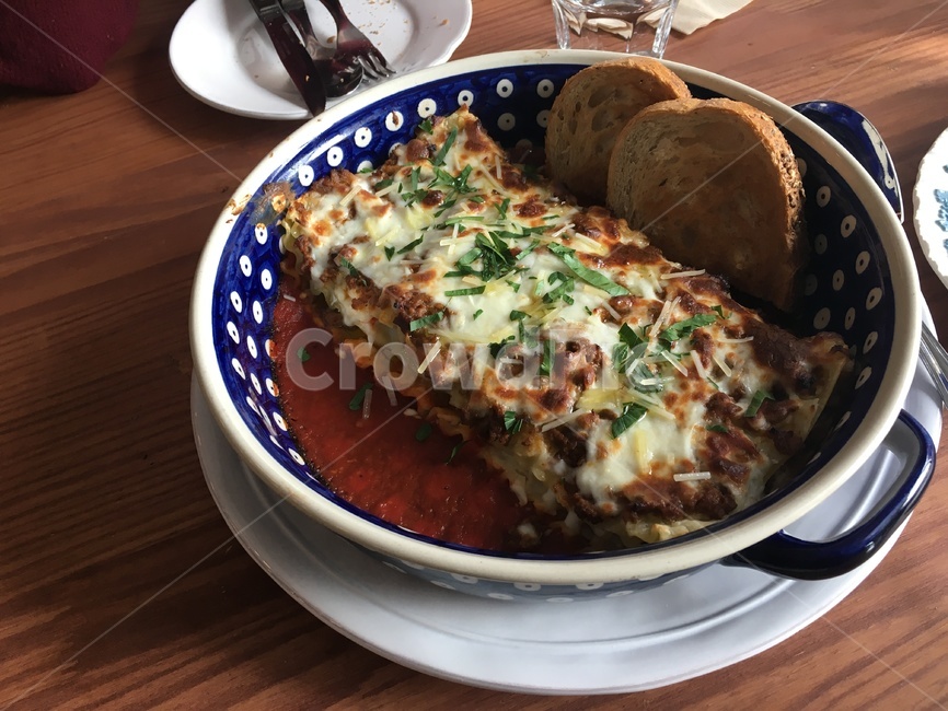 food,poland,dish,폴란드,라자냐,lagana,cheese,oven,음식,식재료,요리,food,cook,meal,dishes,food reserves