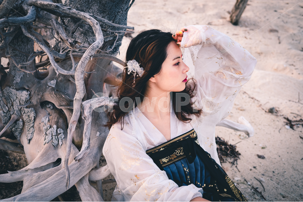 한복,해변,여성한복,여성인물,여성,전통의상,사람,인물,인간,human,person,여성,여자,woman,female,lady