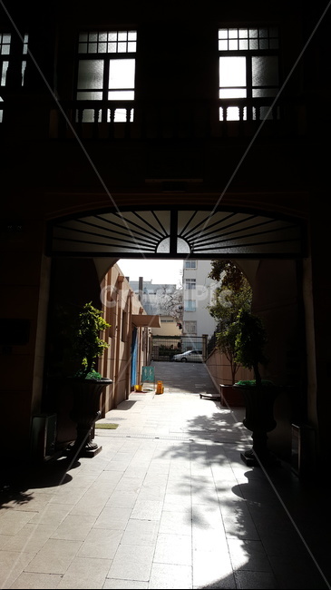실내,역광,명암대비,건물,내부,light,암흑,building,어둠,밝음,빛