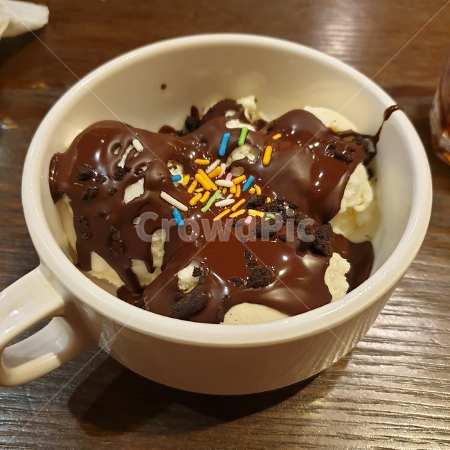 디쟈트,아이스크림,초콜릿,후식,음식,디저트,간식,후식,dessert,snack