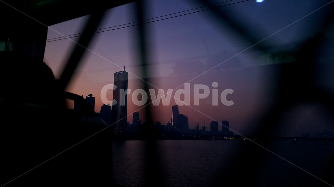 기차,해질녘,그림자,보라색,하늘,풍경,train,sky