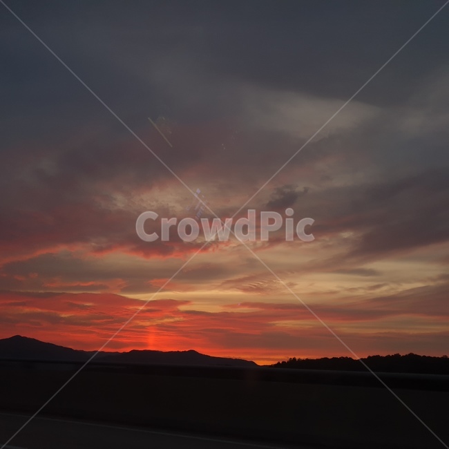 자연,붉은하늘,일몰,황혼,sky,하늘,redsky,nature,자연,풍경,nature,landscape,outdoors,옥외,sunset,red sky,붉은 하늘,dusk,dawn,새벽
