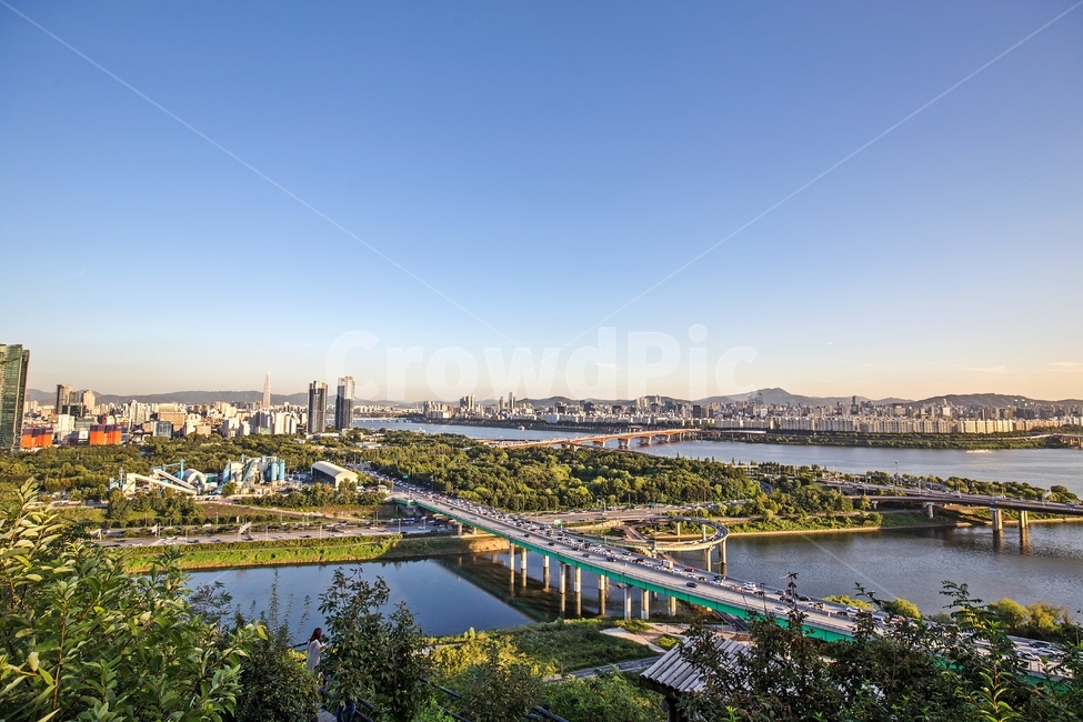 응봉산,정상,하늘,풍경,자연경관,도시,서울,자동차,도로,빌딩,seoul,landscape,city,citycape,sky,scenery,nature,한강,도시,풍경,city,landscape,한국도시풍경,한국도시경관,korea cityscape,경치,자연,outdoors,옥외,road