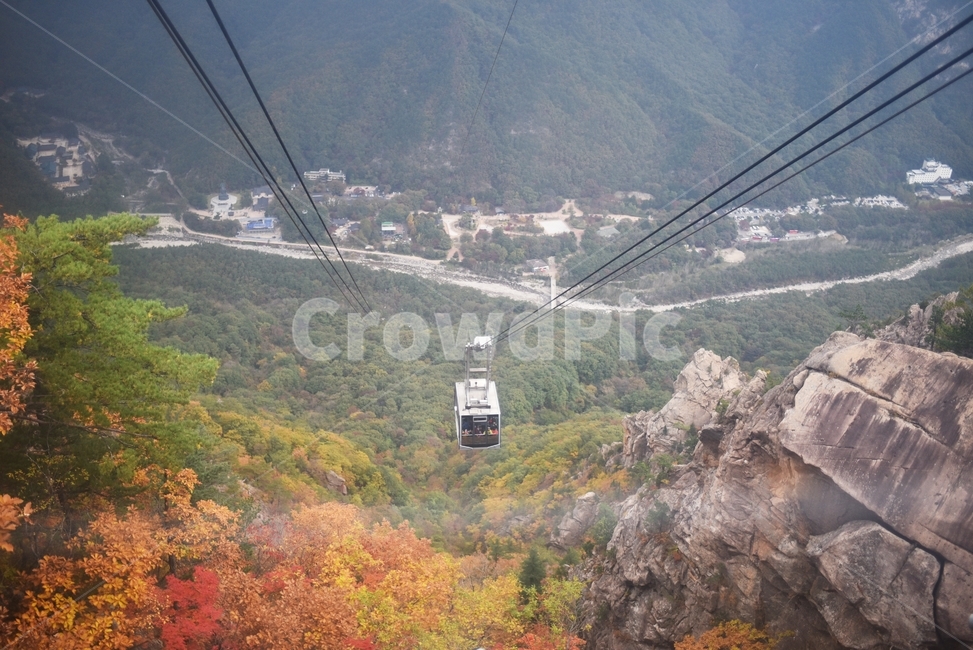 설악산,가을,automne,케이블카,가을색,울긋불긋,한국관광지,가을,계절,fall,autumn,season,자연,풍경,nature,landscape,한국자연풍경,한국자연경관,korea nature landscape