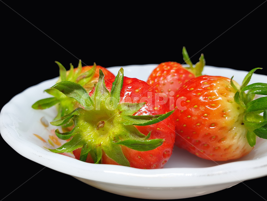 딸기,과일,fruit,strawberry,누끼,사물,오브젝트,object,그릇,접시,빨강,빨간색,red,스트로베리,음식,후식,디저트,food,먹는것,먹는거,싱싱한,싱싱하다,신선한,신선하다,음식,식재료,요리,food,cook,meal,dishes,food reserves,과일,열매,fruit