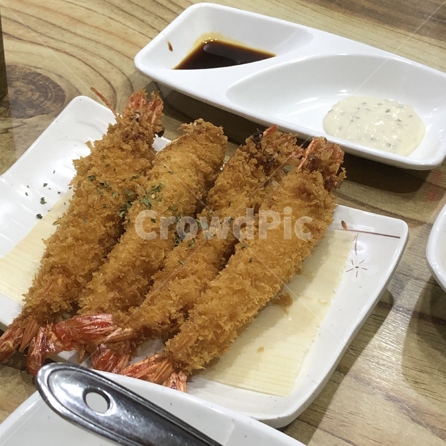 새우튀김,튀김,새우,요리,dish,음식,식사,food