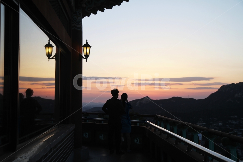 노을사진,해넘이사진,일몰사진,항금빛일몰,풍경사진,감성사진,한국전통,한국문화,korean traditional,korean culture,사람,인물,인간,human,person,연인,커플,사랑,lover,couple