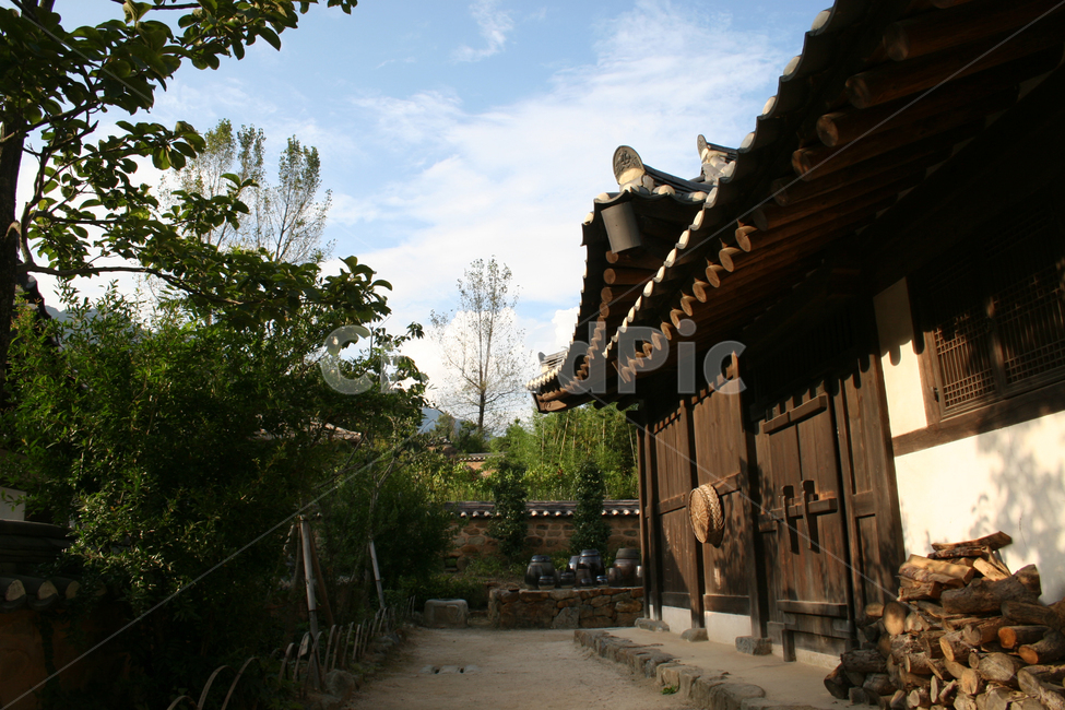한국,전통,기와집,전통가옥,가옥,집,한옥,한국전통,한국문화,korean traditional,korean culture,건축물,건물외관,exterior,building,structure,architecture,construction