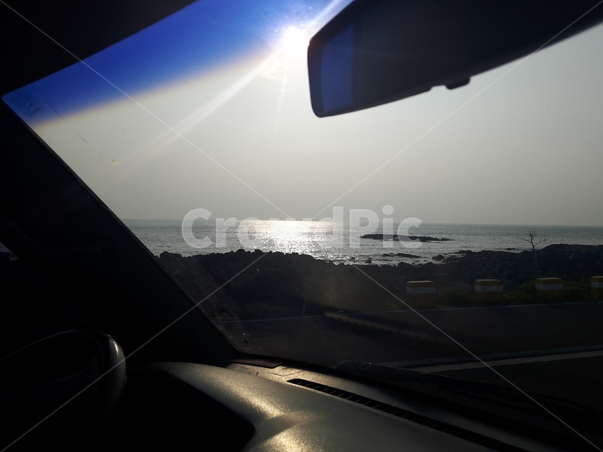 제주도,제주도바다,제주도파도,바다,태양,햇빛,자동차,풍경