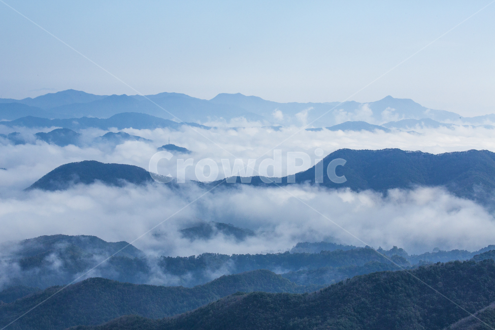 자연,풍경,산,정상,구름,운해,안개,새벽,아침,일출,빛,햇빛,하늘,날씨,옥외,outdoors,nature,weather,산맥,mountainrange,mountain,자연,풍경,nature,landscape,mountain range
