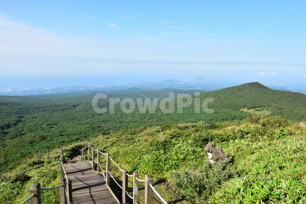 영실,한라산,제주,기암괴석,절경,자연,풍경,힐링,여름,계절,탐방,등산,season,nature,landscape,한국자연풍경,한국자연경관,korea,naturelandscape,제주도,jeju,jejuisland,자연,풍경,nature,landscape,building,건물,outdoors,옥외,bridge,다리,boardwalk,산책로