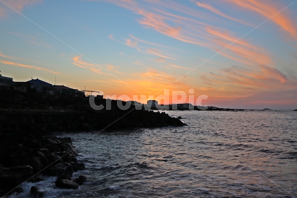 제주도,jeju,해안도로,노을,sunset,자연,풍경,nature,landscape,한국자연풍경,한국자연경관,korea nature landscape,제주도,jeju,jeju island,building,건물,architecture,건축물,tower,탑