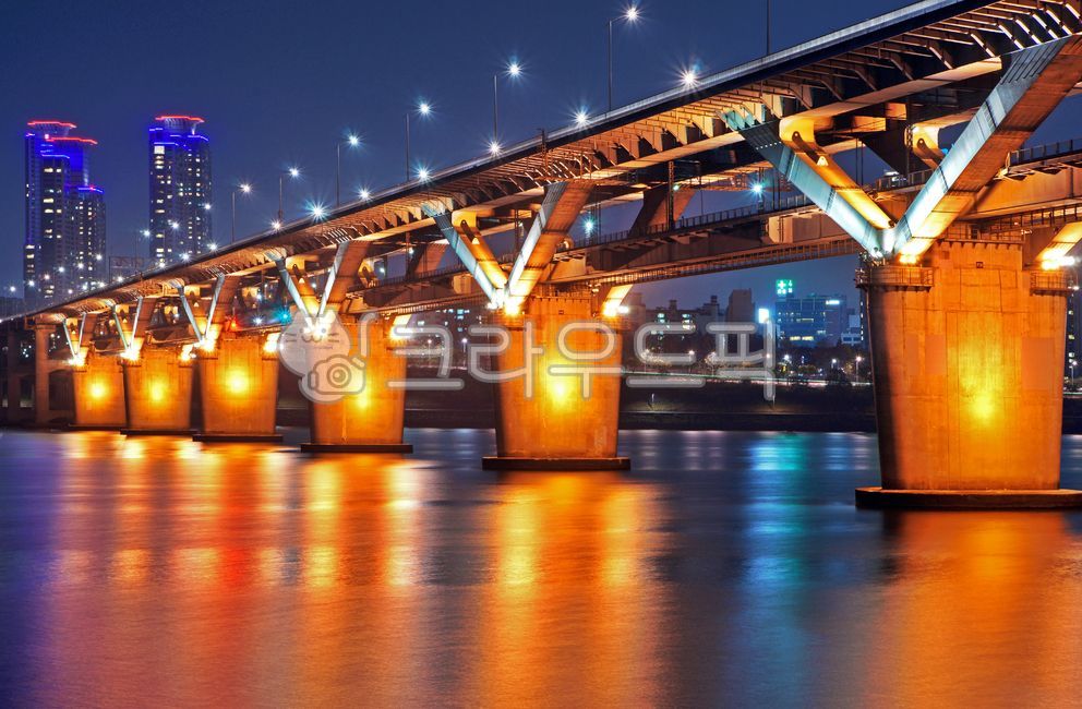 Han River Bridge,reflection,light,Cheongdam Bridge,fire,Han River night view,Han River
