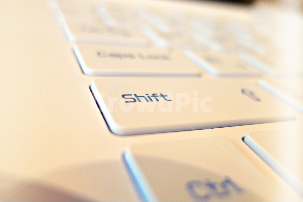 쉬프트,shift,쉬프트키,자판,변화,도전,전환,키보드,쉬프트키상징,정보통신기술,전자기기,전자제품,it,information,technology,electronic equipment