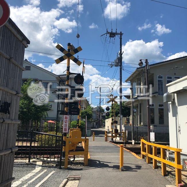 기찻길,일본풍경,일본여름,골목길,road,기찻길풍경,기찻길감성,기찻길사진,기찻길하늘