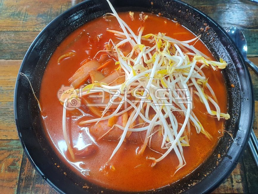 food,음식,짬뽕,해물짬뽕,매운음식,중식,면음식,매운짬뽕,숙주,중국음식,중국식