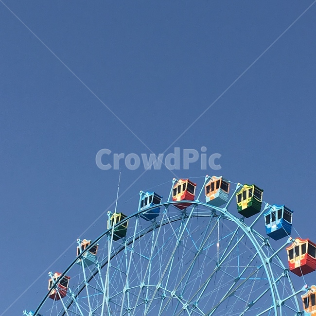 하늘,놀이기구,맑음,파란하늘,맑은하늘,놀이공원,놀이동산,놀이터,amusement park,playground