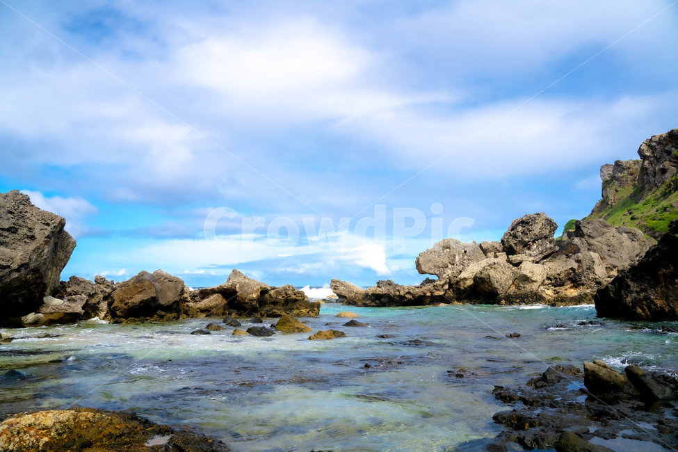 nature,자연,water,물,ocean,대양,sea,바다,shoreline,해안선,coast,연안,섬,island,돌,rock,stone