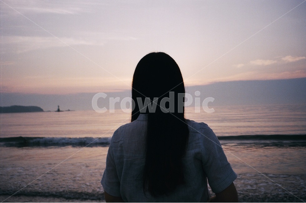 노을,역광,필름,필름사진,하늘,해질녘,석양,빛,해,노을빛,자연,풍경,nature,landscape,사람,인물,인간,human,person,여성,여자,woman,female,lady