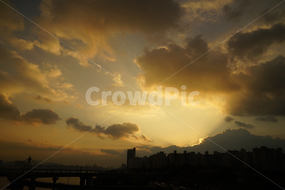 nature,자연,sunlight,햇빛,outdoors,옥외,weather,날씨,sky,하늘,노을,도시,풍경,city,landscape