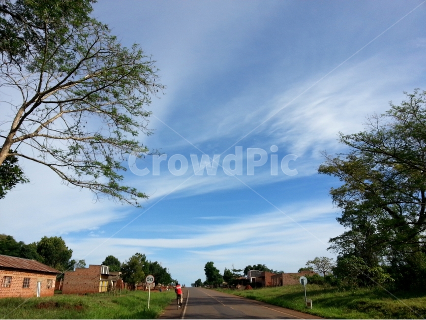 자연,하늘,나무,시골길,아프리카,풍경,africa,uganda,파란하늘,sky,tree,nature,구름,자연,풍경,nature,landscape,해외,외국,세계,foreign,oversea,world,세계자연풍경,해외자연풍경,외국자연풍경,world nature landscape,outdoors,옥외,building,건물