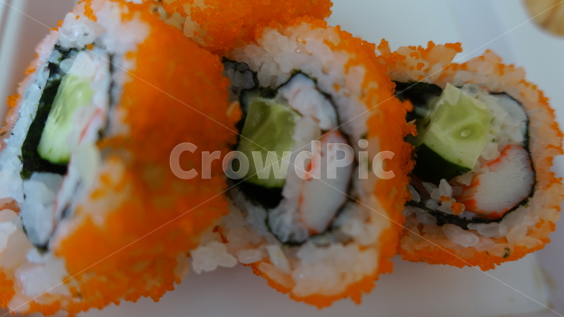 마끼,캘리포니아롤,오이,날치알,음식,food,Californiaroll,음식,식재료,요리,food,cook,meal,dishes,food reserves