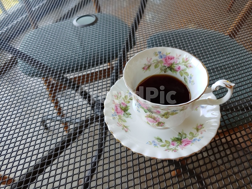 커피,카페,찻잔,꽃,꽃무늬,원두커피,티타임,teatime,coffee,cafe,cafeteria,rest,flower