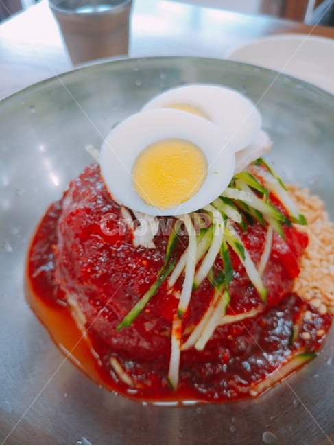 밀면,부산밀면,부산,비빔밀면,물밀면