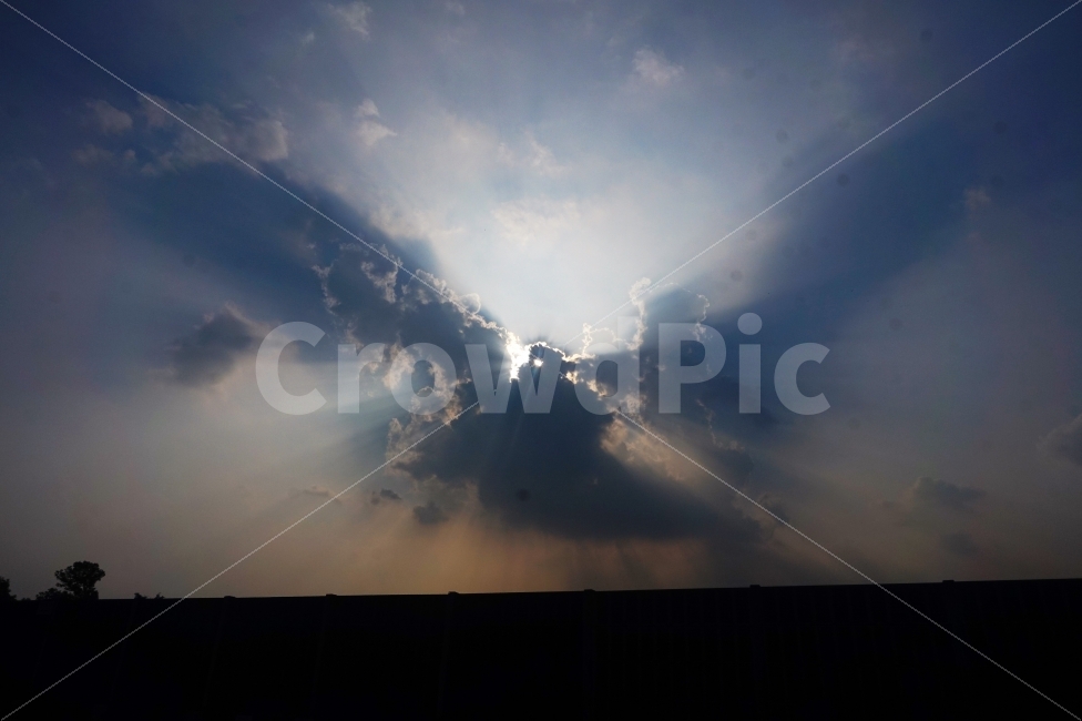 구름,하늘,햇빛,그림자,신비함,신기함,태양,자연,풍경,nature,landscape,weather,날씨,sky,outdoors,옥외,cloud,cumulus,적운,flare,플레어,light,빛