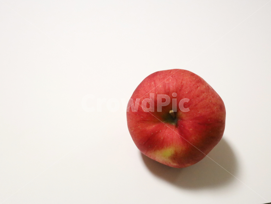 사과,fruit,과일,음식,apple,food,누끼,비타민,자연,다이엍,영양,유기농,농업,수확,열매,removebackground,단독사진,아웃포커스,근접,오브젝트,생과일,신선한,꿀사과,건강,식재료,요리,음식,식재료,요리,food,cook,meal,dishes,food reserves,과일,열매,fruit
