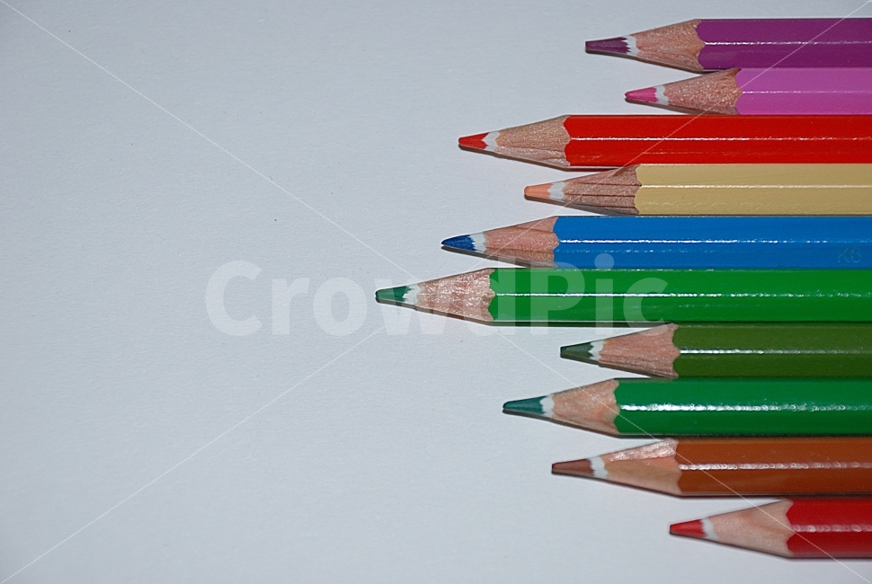 미술,색연필,연필,배경,누끼,추상적,추상적인,예술,검은,검은색,검정,검정색,까만,까만색,블랙,흑색,블루,청색,파란,파란색,파랑,푸른색,갈색,브라운,color,색깔,색채,컬러,공예,크래용,크래파스,크레용,그림그리기,드로잉,교육,녹색,초록,그룹,단체,떼,무리,집단,영상,이미지,멀티,주황색,빠레트,팔레트,무늬,문양,볼펜,펜슬,핑크빛,핑크색,레드,붉은,붉은색,빨간,빨간색,빨강,빨강색,적색,학교,분광,색띠,스튜디오,촬영실,사물,물건,오브젝트,thing,object,matter,연출,컨셉,콘셉,direction,concept,학용품,문구류,사무용품,school supplies,stationery,office supplies,누끼,remove background