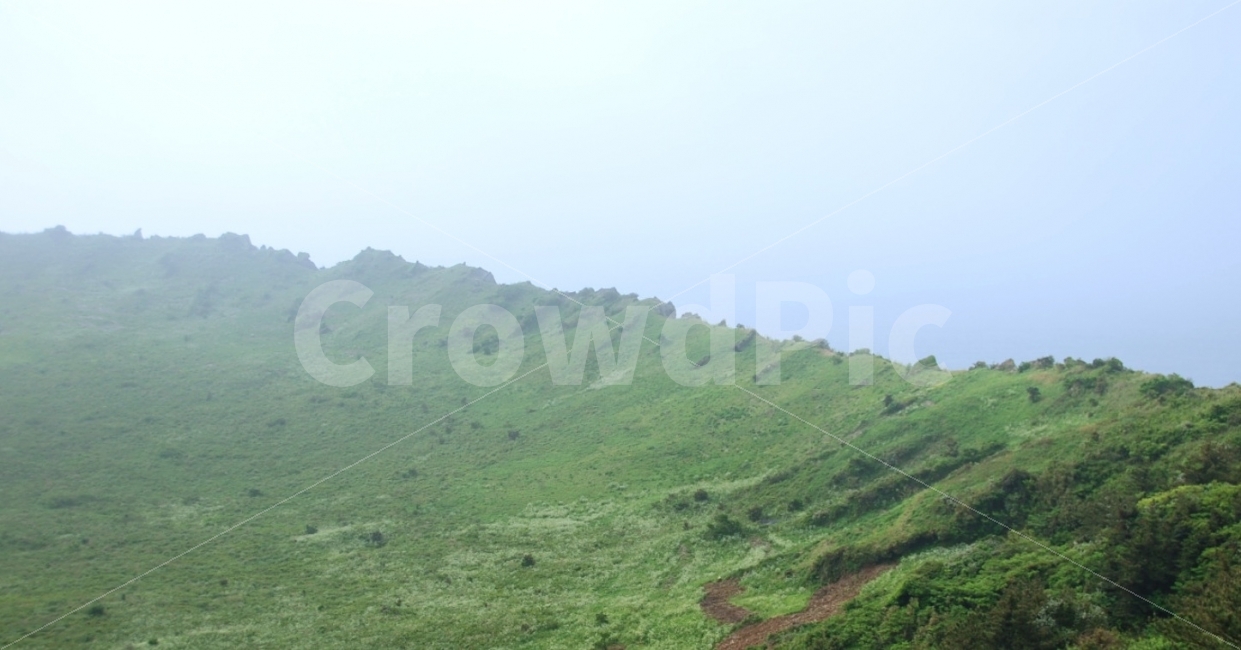 제주도,풍경,산,하늘,여행,여행사진,산꼭대기,꼭대기,자연,자연,풍경,nature,landscape,제주도,jeju,jeju island,outdoors,옥외,hill,언덕