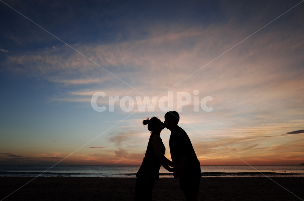 일출,일몰,커플,해변,비치,자연,풍경,nature,landscape,해변,바다,beach,sea,사람,인물,인간,human,person,연인,커플,사랑,lover,couple,인물실루엣,사람실루엣,character silhouette,human silhouette,여행,휴가,traveling,vacation,trip