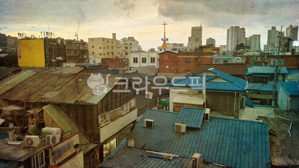 sensiblity,memory,city,Memory,reminisce,building,peeling,Emotion,alley,redevelopment,roof,old,emotional,retro,rusty,feeling,retro city,outskirts,vintage,background,telephone pole