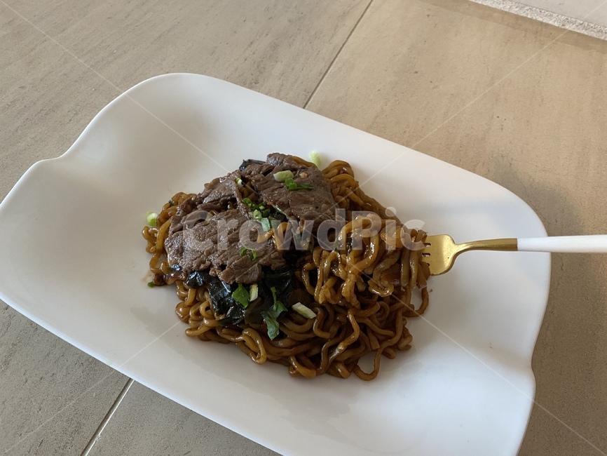 lunch,Jjajang Ramen,homemade,blacknoodle,noodles,Striploin,Korean,beef,noodle,Chapagetti,Eating alone,food,Jajangmyeon,raccoon,fork,ramen,white plate,Chapaguri,Korean food,home food,koreanfood