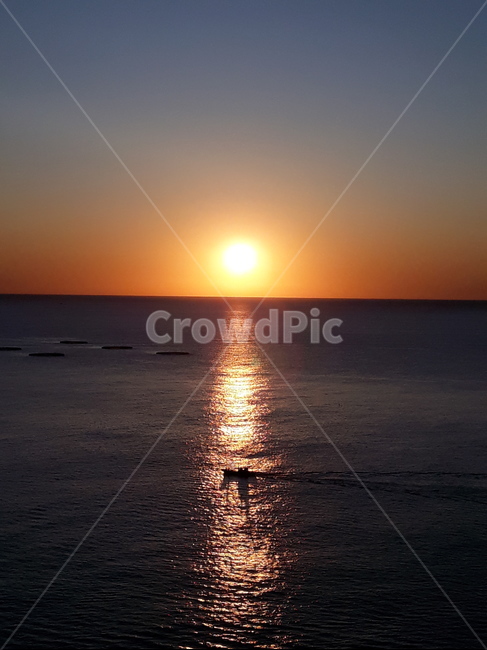 sunrise,해돋이,장관,동해바다,일출,korea,자연,풍경,nature,landscape,sunlight,햇빛,outdoors,옥외,flare,플레어,light,빛,sky,하늘